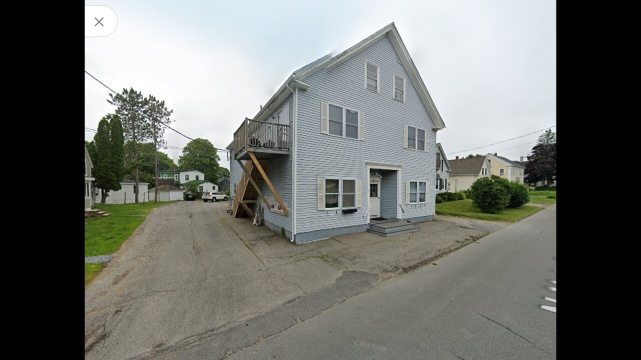 115 N Main St, Unit 1A in Rockland, ME - Building Photo