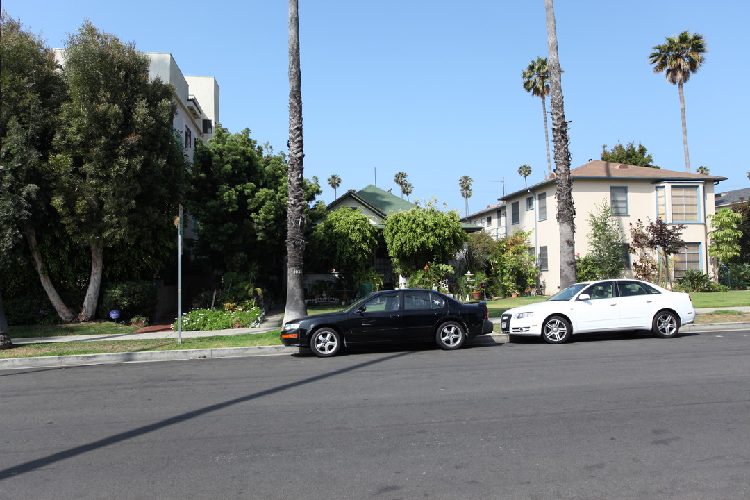 1038 5th St in Santa Monica, CA - Building Photo