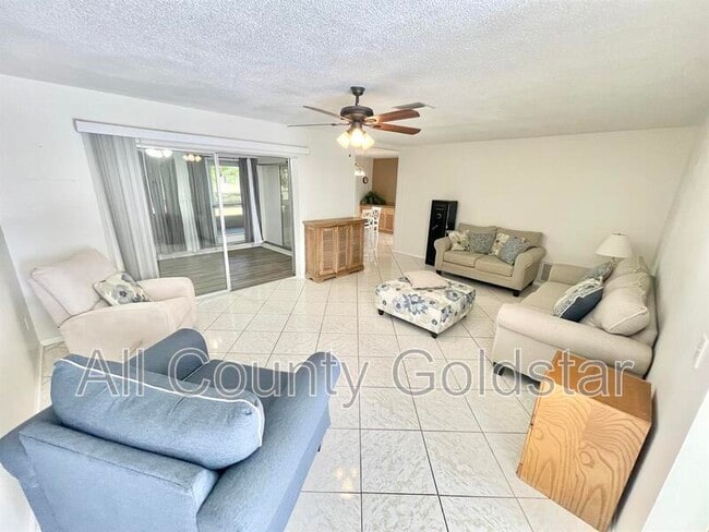 1348 Aqui Esta Dr in Punta Gorda, FL - Building Photo - Building Photo