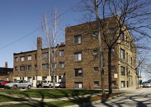 13335-13349 Madison Ave in Lakewood, OH - Building Photo - Building Photo