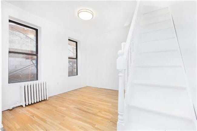 403 E 8th St in New York, NY - Building Photo - Building Photo