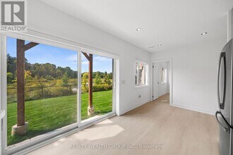 261 Seaview Heights in East Gwillimbury, ON - Building Photo - Building Photo