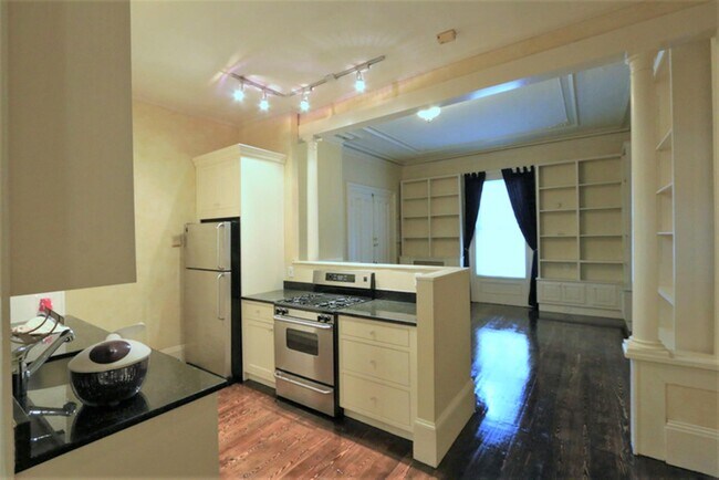 18 Bigelow St, Unit 1 in Cambridge, MA - Building Photo - Building Photo