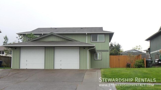 property at 759 N Cloverleaf Loop