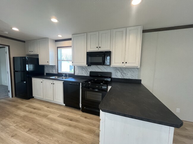 property at 39500 Warren Rd