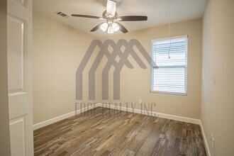 22 Nelson St in Savannah, GA - Building Photo - Building Photo