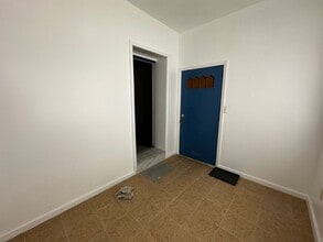 2413 W Passyunk Ave in Philadelphia, PA - Building Photo - Building Photo