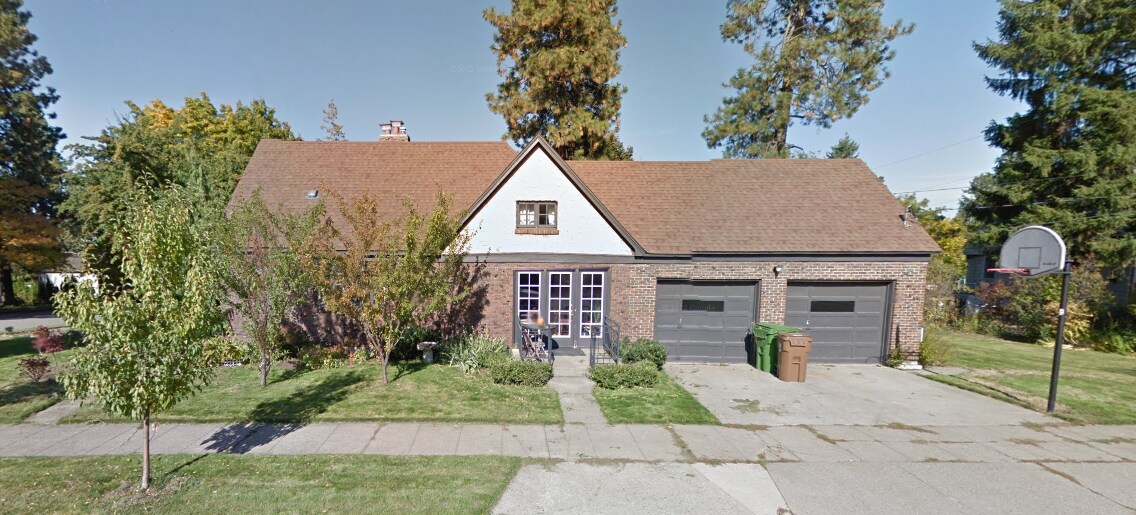 2225 S Madison St in Spokane, WA - Building Photo