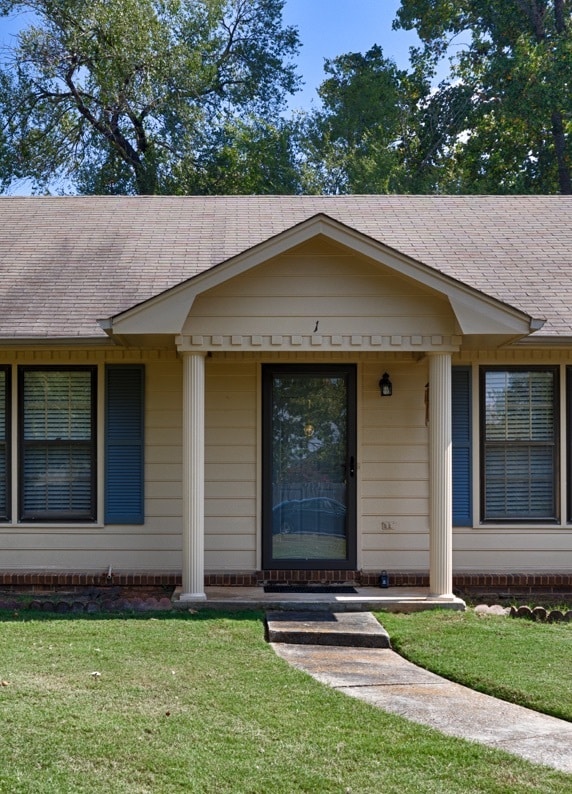 property at 8147 Oldfield Rd SW