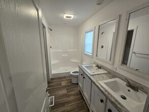 205 Janjo Dr in Mankato, MN - Building Photo - Building Photo