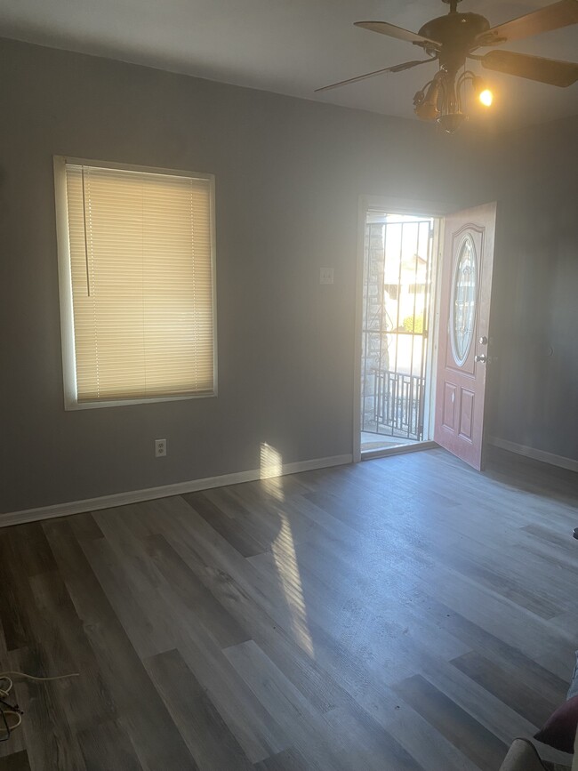 5926 Harney Ave in St. Louis, MO - Building Photo - Building Photo