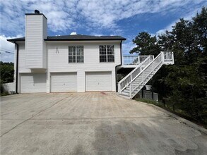 4715 Deer Crossing Ct in Flowery Branch, GA - Building Photo - Building Photo