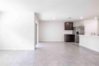 11268 SE 67th Cir in Belleview, FL - Building Photo - Building Photo