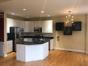 237 Westbrook Dr in Woolwich Township, NJ - Building Photo - Building Photo