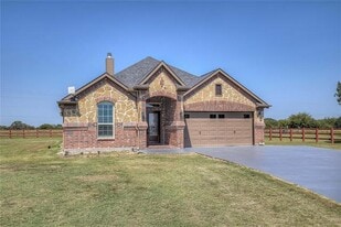 654 Co Rd 4711 in Sulphur Springs, TX - Building Photo