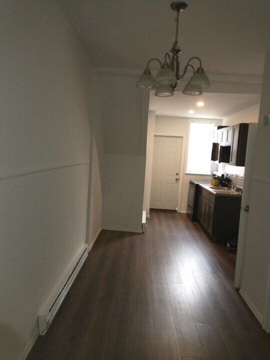 5626 N 12th St in Philadelphia, PA - Building Photo