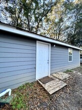 135 Honeysuckle Ln in Athens, GA - Building Photo - Building Photo