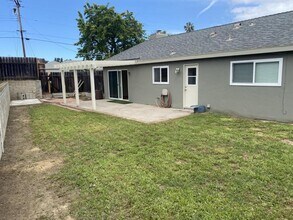 4911 Diane Pl in San Diego, CA - Building Photo - Building Photo