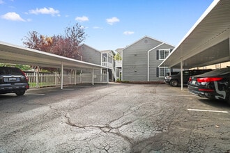 6200 E Iliff Ave in Denver, CO - Building Photo - Building Photo