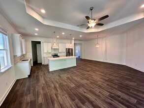 4553 Stellata Loop in Lake Norman of Catawba, NC - Building Photo - Building Photo
