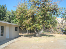 7033 Norwalk Blvd in Whittier, CA - Building Photo