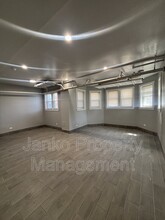 658 E 81st St in Chicago, IL - Building Photo - Building Photo