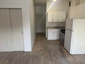 868 Sheldon Ave, Unit 1 BEDROOM APT in Staten Island, NY - Foto de edificio - Building Photo