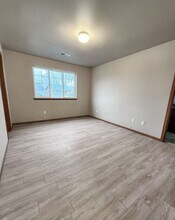 199 Goldmyer Dr in Chehalis, WA - Foto de edificio - Building Photo