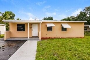1120 NW 17th Ave in Fort Lauderdale, FL - Building Photo