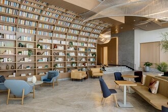 West SD Apartments in San Diego, CA - Foto de edificio - Building Photo