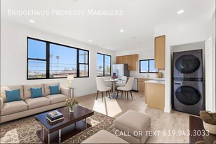 3248 Clairemont Dr in San Diego, CA - Building Photo