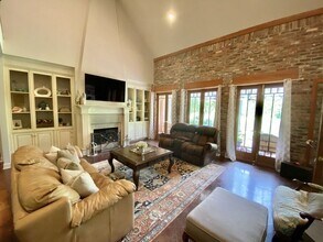 142 Sunflower Rd in Madison, MS - Building Photo - Building Photo