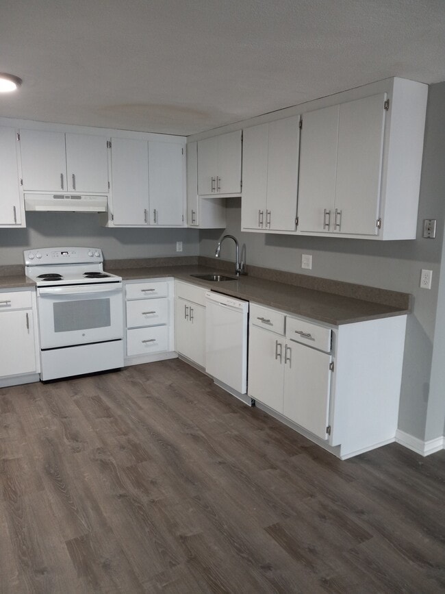 566 Washington St, Unit 566
