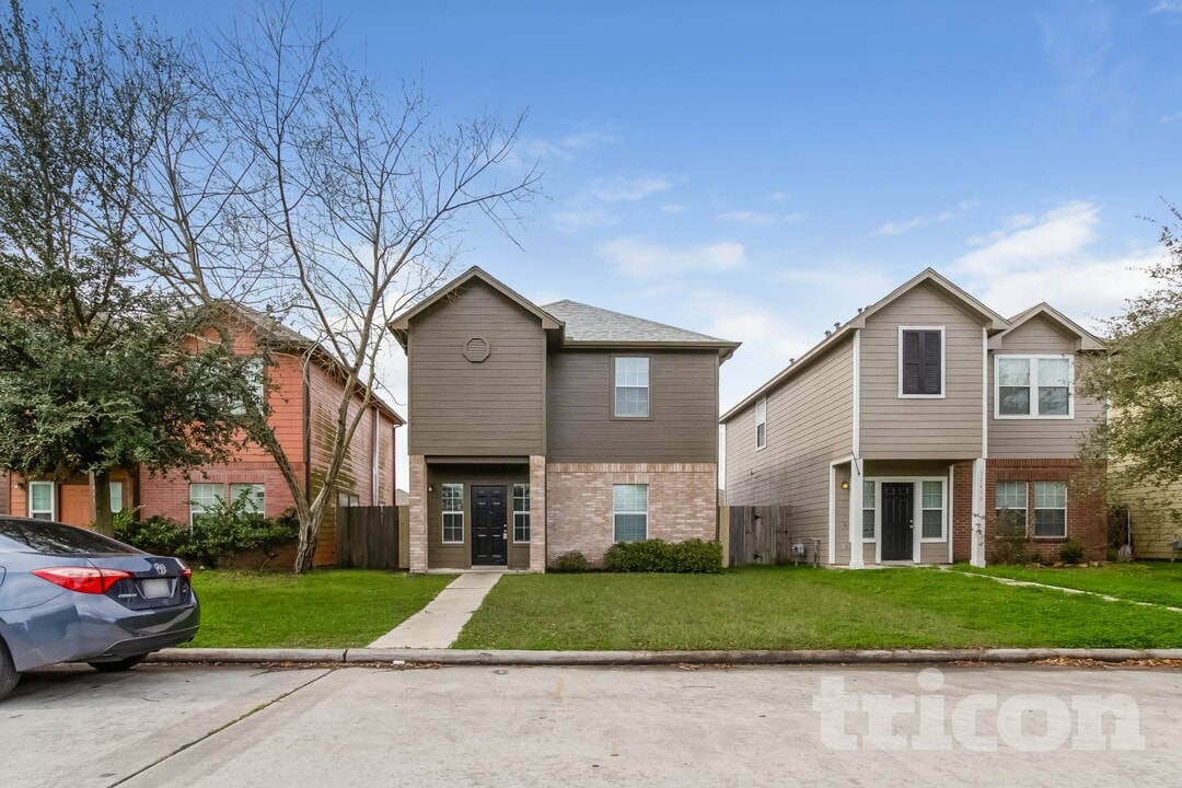 11415 Carla St in Houston, TX - Foto de edificio