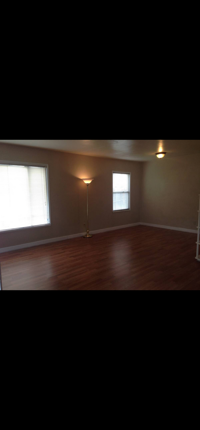 5305 Panama Ave, Unit 5305 in Richmond, CA - Building Photo - Building Photo