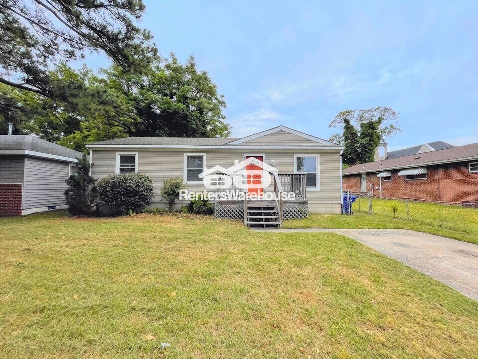 1506 Wilcox Ave in Portsmouth, VA - Building Photo