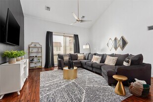 2914 Commerce St in Houston, TX - Building Photo