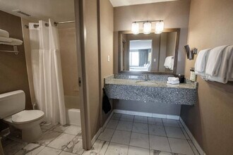 2500 Pennsylvania Ave NW in Washington, DC - Building Photo - Building Photo