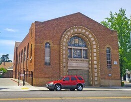 Madison Arches Apartments