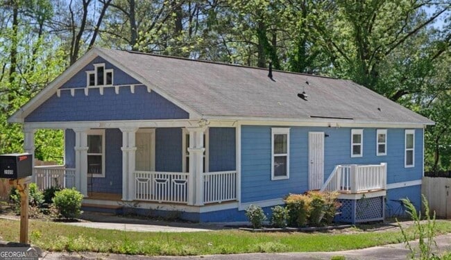 property at 2011 Lewis Rd SE