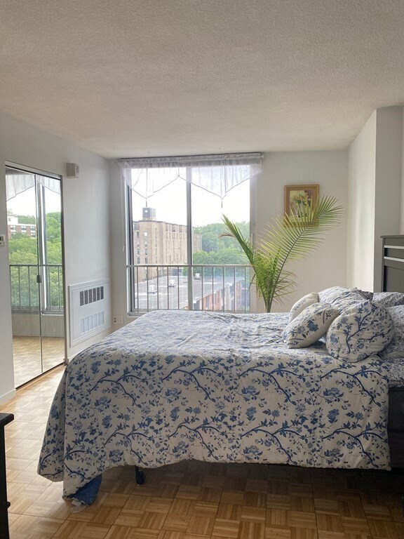 44 Washington St, Unit 718 in Brookline, MA - Building Photo - Building Photo