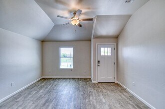 2719 Varenna Ln in Norman, OK - Building Photo - Building Photo