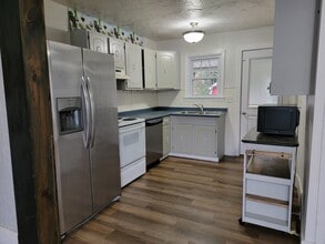 100 E Elm St in Lebanon, PA - Building Photo - Building Photo