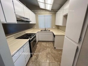 1324 Puebla Way in Roseville, CA - Building Photo - Building Photo