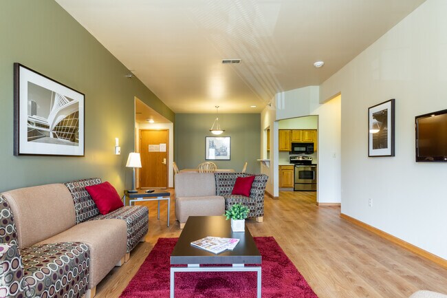 River Trail Apartments in Waukesha, WI - Foto de edificio - Interior Photo