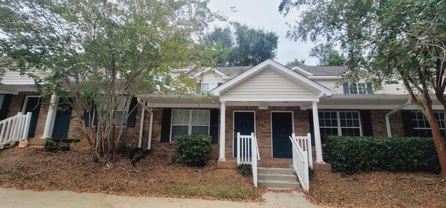 property at 2740 W Tharpe St
