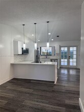 17528 NW 66th Pl in Hialeah, FL - Building Photo - Building Photo