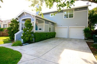 536 Vera Ave in Redwood City, CA - Foto de edificio - Building Photo
