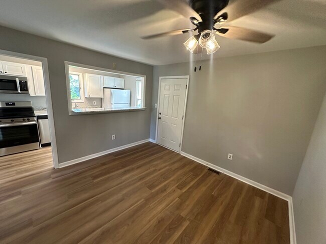 209 Monticello Ave, Unit 209A in Salisbury, MD - Foto de edificio - Building Photo
