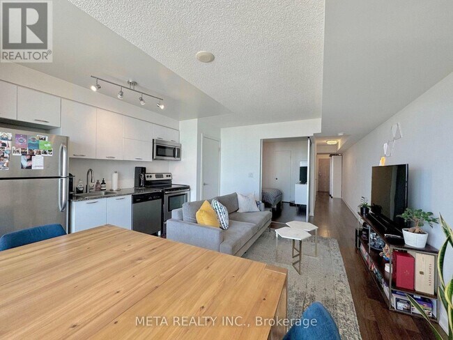 38 Joe Shuster Way in Toronto, ON - Building Photo - Building Photo